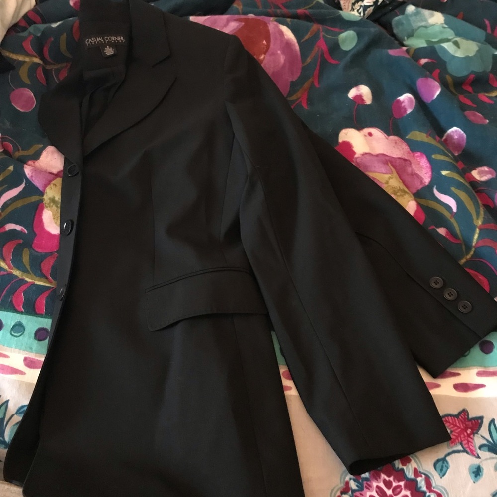 Women’s work blazer